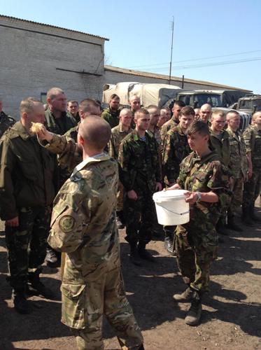 Великдень в зоні АТО.(ФОТО)